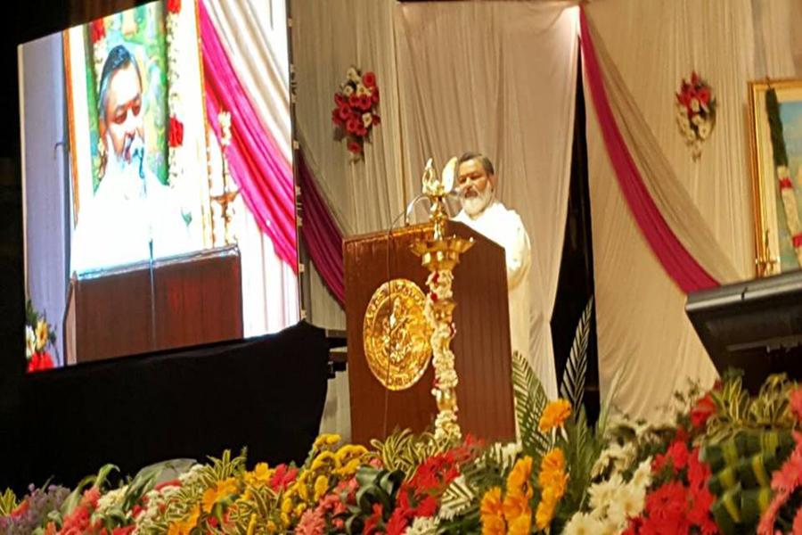 Brahmachari Girish Ji addressing to the audience at Maharishi Birth Centenary Celebration organised by Maharishi School of Excellence at Chennai.