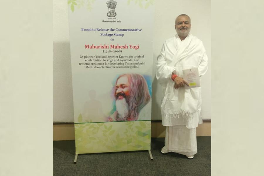 Brahmachari Girish Ji has attended the function of Postal Stamp releasing on 12 Great Saints/ Ayurveda Health Experts by honorable Prime Minister of India Shri Narendra Modi Ji at Vigyan Bhawan Delhi.
