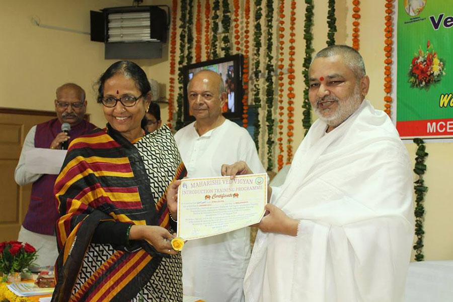 Course Participants Maharishi Vedic Science Introduction Training Programme were presented certificate and package of knowledge