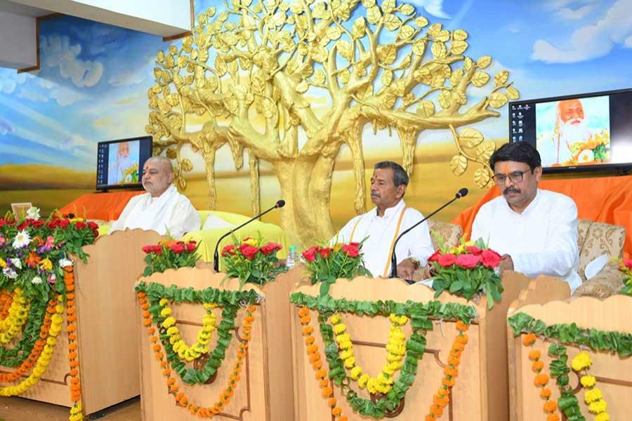  A Seven-day teacher training program on 'Maharishi Consciousness Based Education' has been organized at the National Office of Maharishi Vidya Mandir, Bhopal.