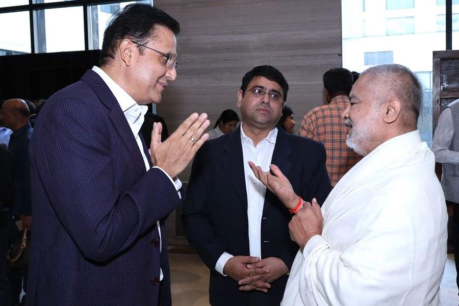 Brahmachari Girish Ji has attended Education Conclave 2025 organised by Bhaskar Group at Delhi. Girish Ji also met group head of Bhaskar group Shri Girish Agrawal Ji.
