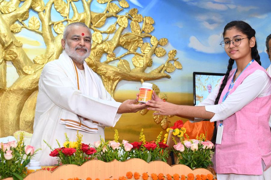 World Peace Day: Peace in Self-Consciousness Essential: Brahmachari Girish Ji
