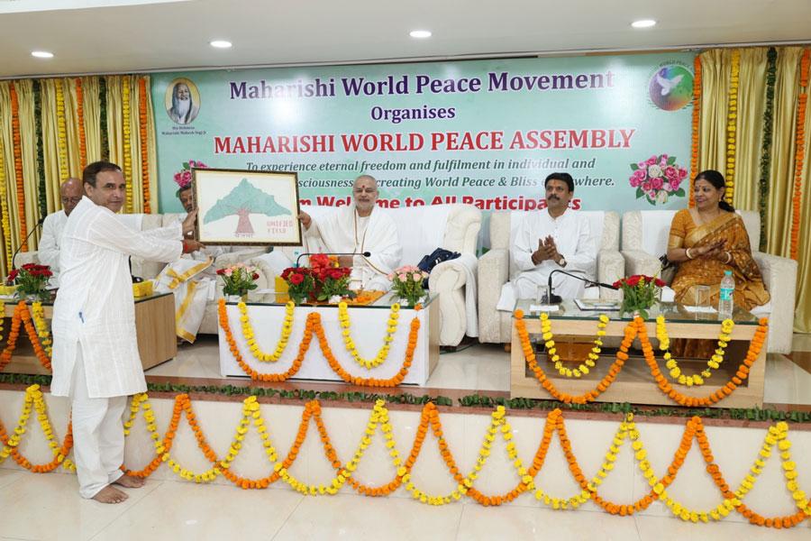 Maharishi World Peace Assembly was inaugurated today at Maharishi Bliss Residency, Bhopal by Ved Vidya Martand Brahmachari Girish Ji.