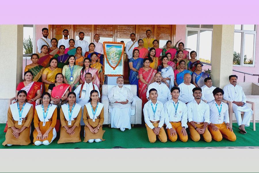 Maharishi World Peace Assembly was organized at Bhopal under the auspices of Maharishi World Peace Movement from 29th March to 4th April 2025. More than 40 practitioners of Transcendental Meditation.